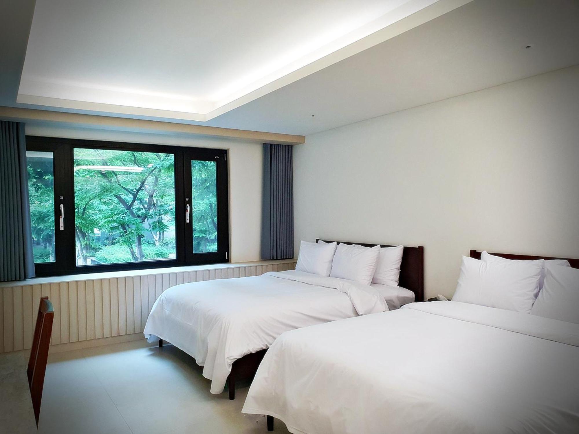 Bluebird Hotel Incheon Eksteriør bilde