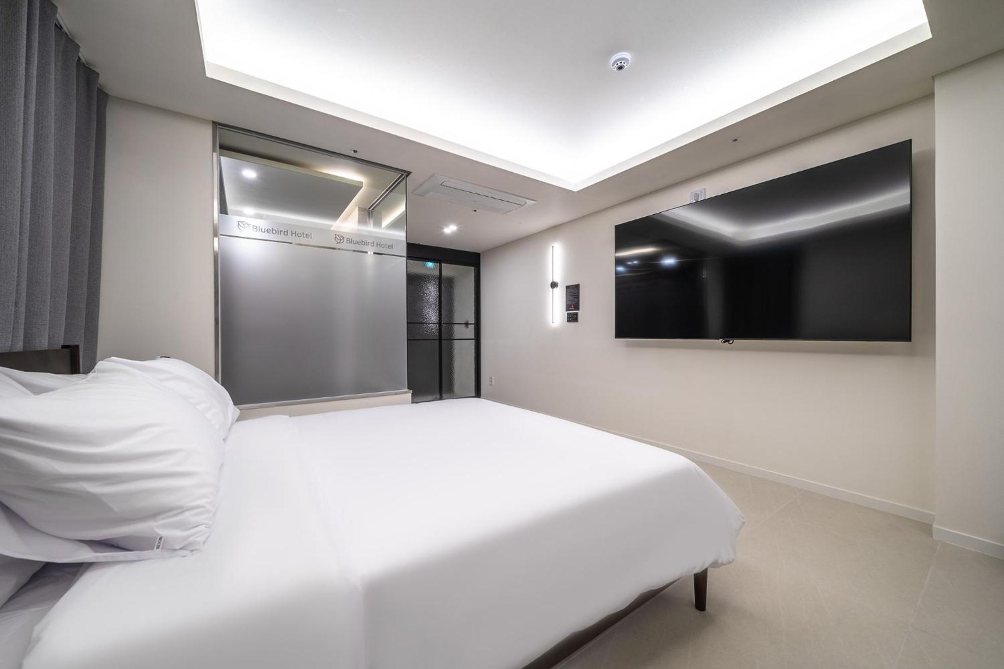 Bluebird Hotel Incheon Eksteriør bilde
