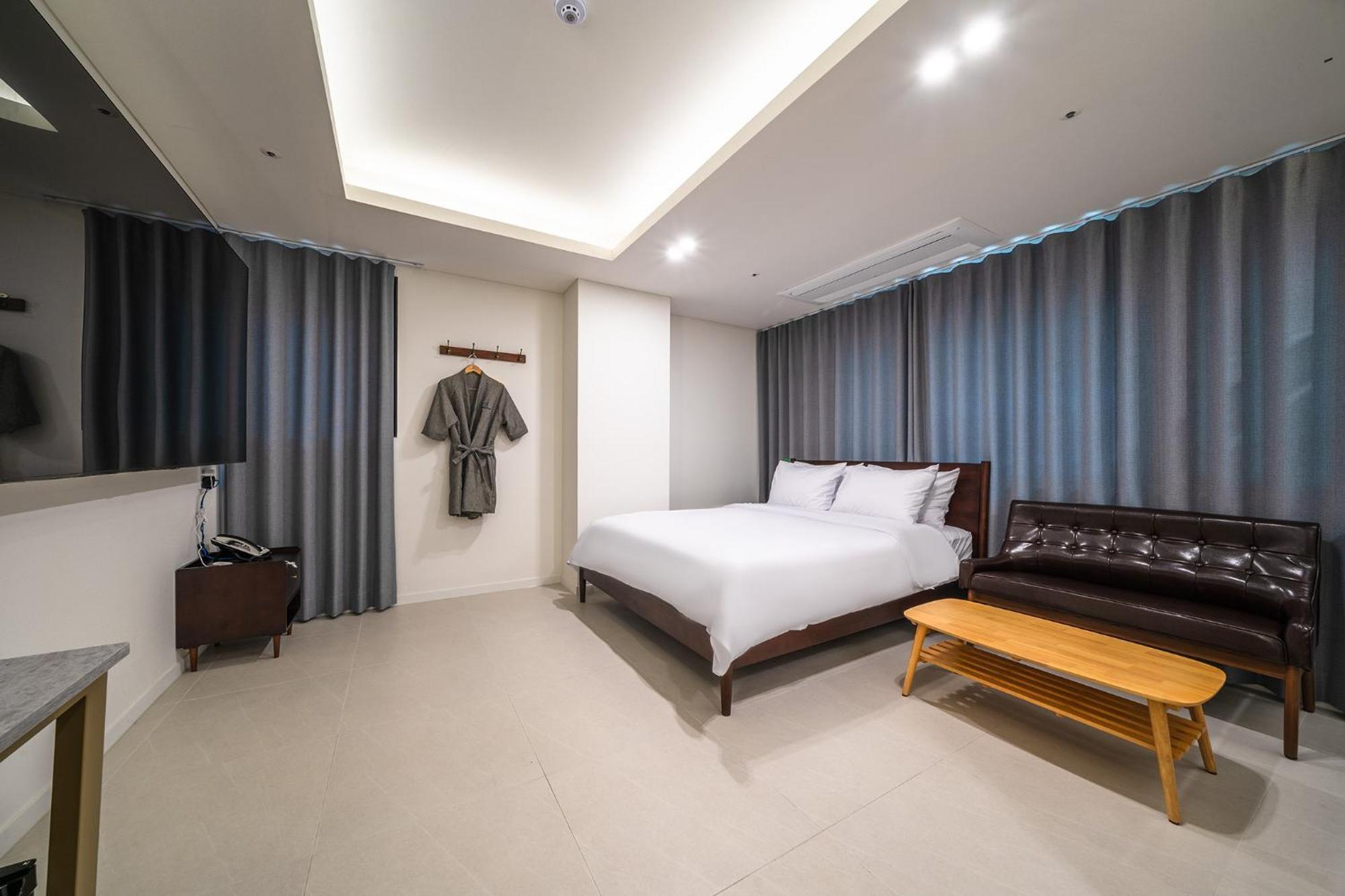 Bluebird Hotel Incheon Eksteriør bilde