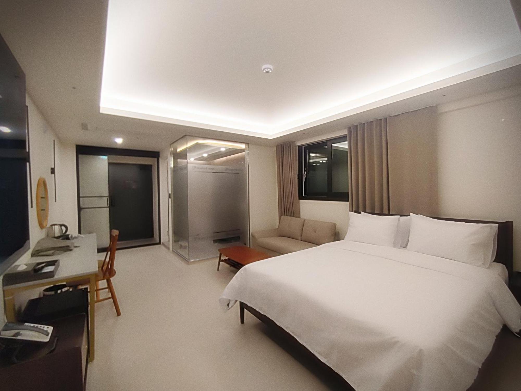 Bluebird Hotel Incheon Eksteriør bilde